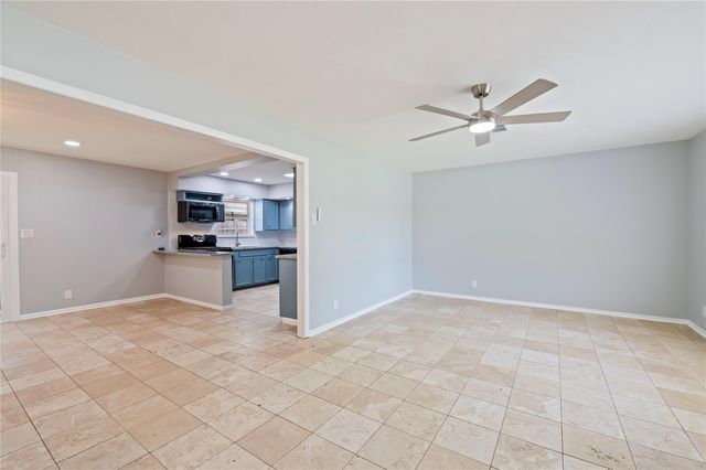 2513 Meadow Lane, La Marque, TX 77568