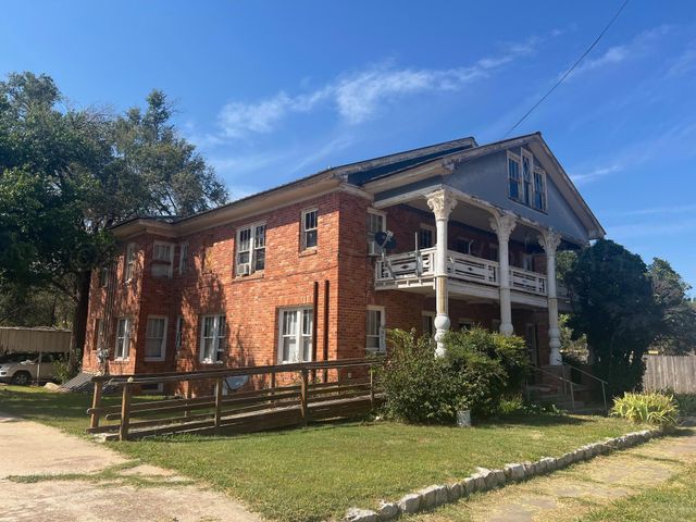 314 S Jefferson Street, Clarendon, TX 79226