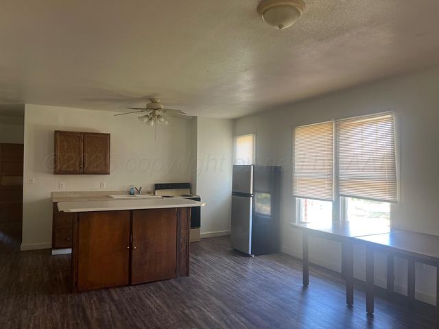 314 S Jefferson Street, Clarendon, TX 79226