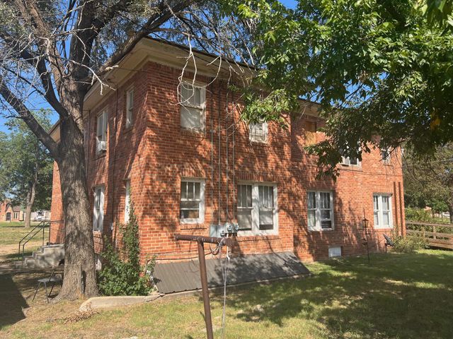 314 S Jefferson Street, Clarendon, TX 79226