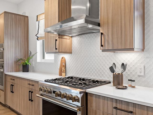 7919 WATERBEND TRAIL, Sarasota, FL 34240