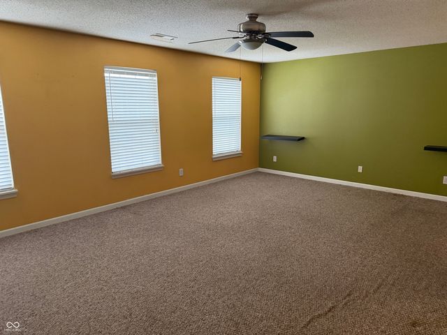 9625 Treyburn Lakes Drive, Indianapolis, IN 46239