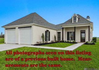 5160 Black River Rd, Darrow, LA 70725