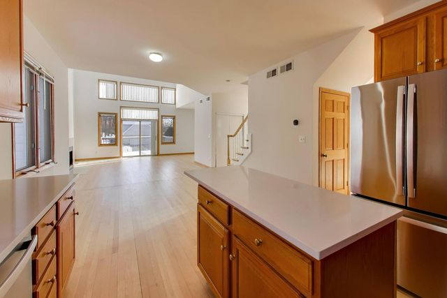 16W234 91st Street, Burr Ridge, IL 60527