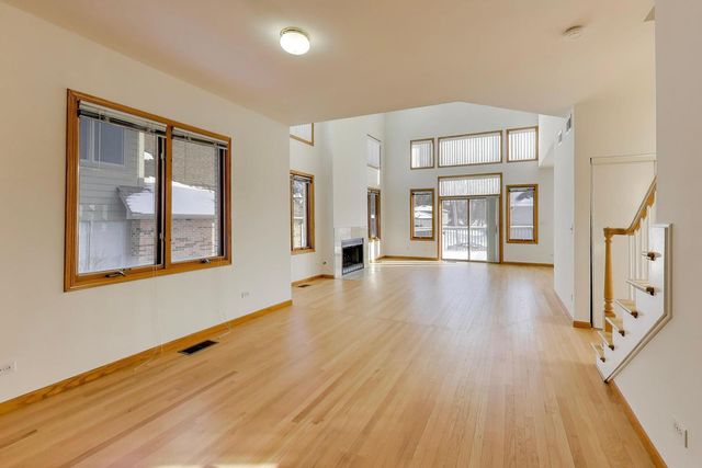 16W234 91st Street, Burr Ridge, IL 60527