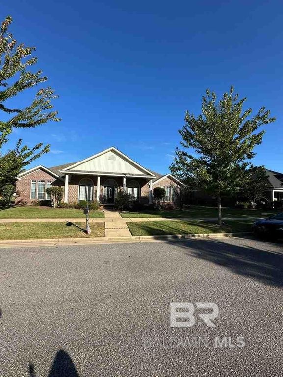 29634 St George Street, Daphne, AL 36526