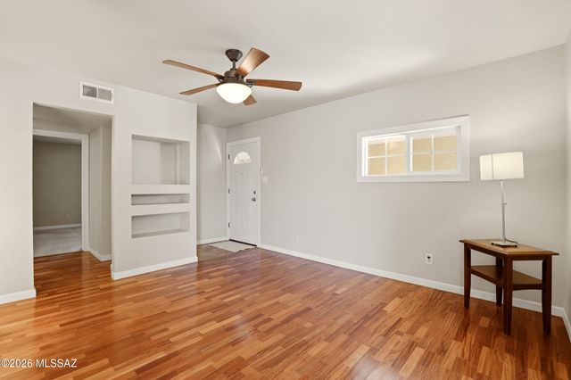 1600 N Wilmot Rd Unit 229, Tucson, AZ 85712