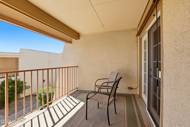 1600 N Wilmot Rd Unit 229, Tucson, AZ 85712