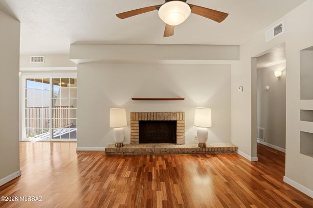 1600 N Wilmot Rd Unit 229, Tucson, AZ 85712
