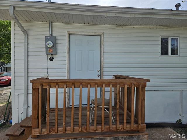 3643 Elsa Avenue, St Ann, MO 63074