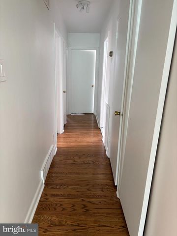 1621 STRAHLE ST, Philadelphia, PA 19152