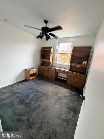 1621 STRAHLE ST, Philadelphia, PA 19152