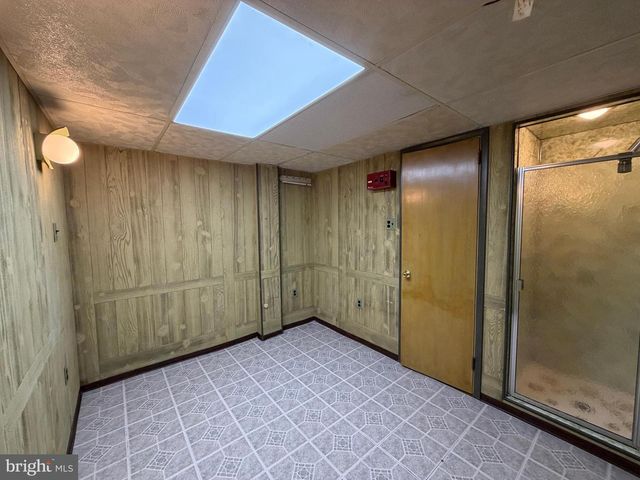1621 STRAHLE ST, Philadelphia, PA 19152