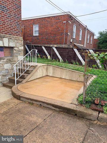 1621 STRAHLE ST, Philadelphia, PA 19152