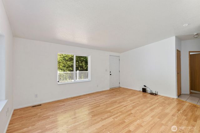 7831 Phillips Road SE, Port Orchard, WA 98367
