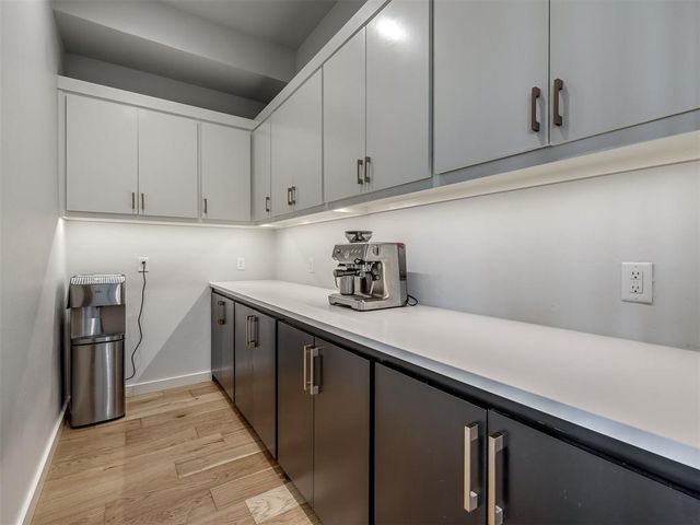 15113 Salem Creek Place, Edmond, OK 73013