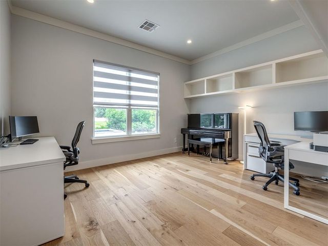15113 Salem Creek Place, Edmond, OK 73013