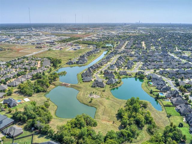 15113 Salem Creek Place, Edmond, OK 73013
