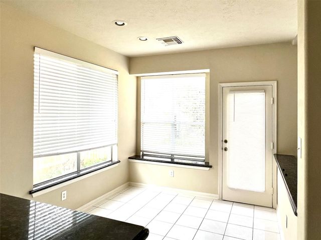 4911 Knights Branch Drive, Sugar Land, TX 77479