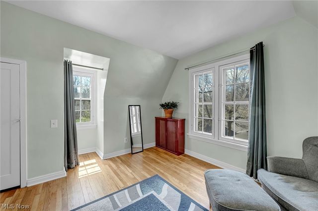 1284 Overlook Road, Lakewood, OH 44107