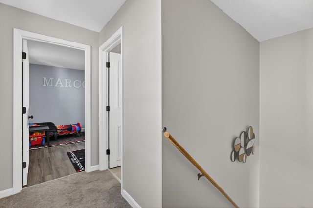 65 Taylor Street, Manchester, NH 03103