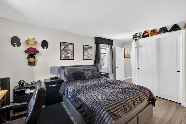 65 Taylor Street, Manchester, NH 03103