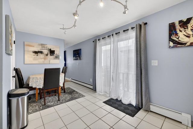 65 Taylor Street, Manchester, NH 03103