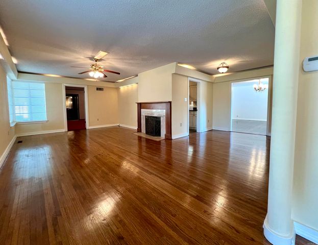 115 N Crest, Trumann, AR 72472