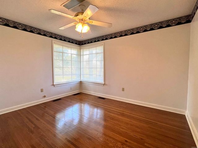 115 N Crest, Trumann, AR 72472