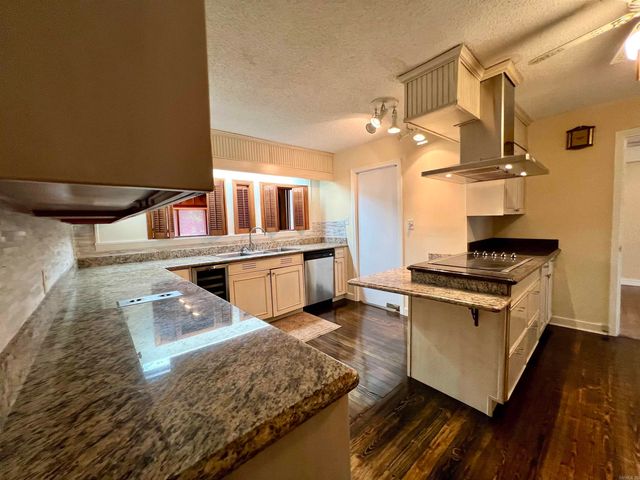 115 N Crest, Trumann, AR 72472