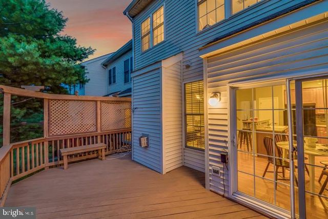 25840 KIRKWOOD SQ, Chantilly, VA 20152