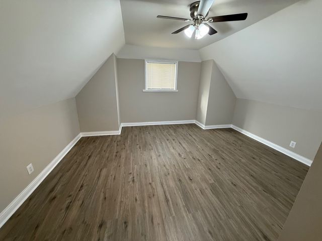 10154 S Calumet Avenue, Chicago, IL 60628