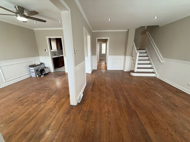 10154 S Calumet Avenue, Chicago, IL 60628