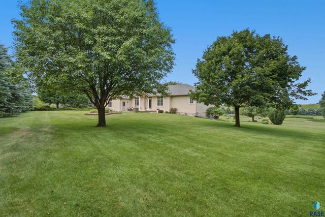 47588 255th St Street, Renner, SD 57055