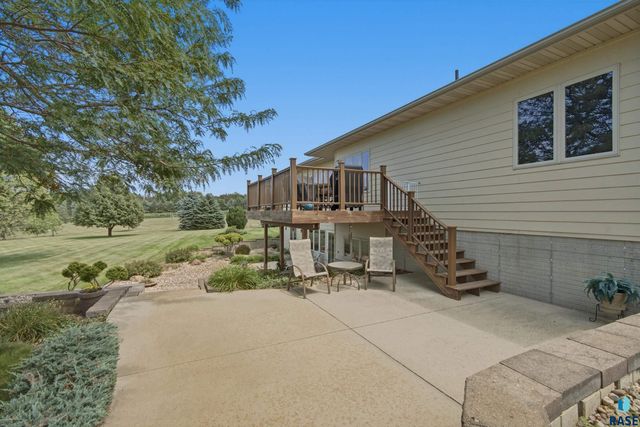 47588 255th St Street, Renner, SD 57055