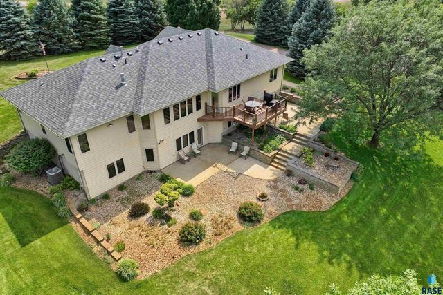 47588 255th St Street, Renner, SD 57055