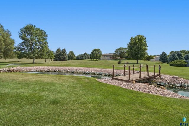 47588 255th St Street, Renner, SD 57055
