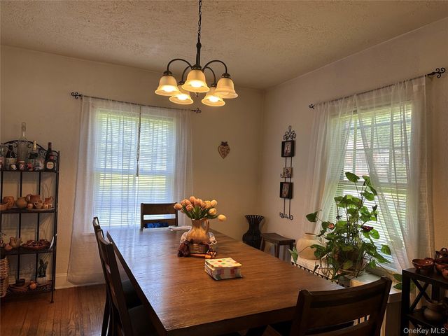 237 Windsor Highway, New Windsor, NY 12553