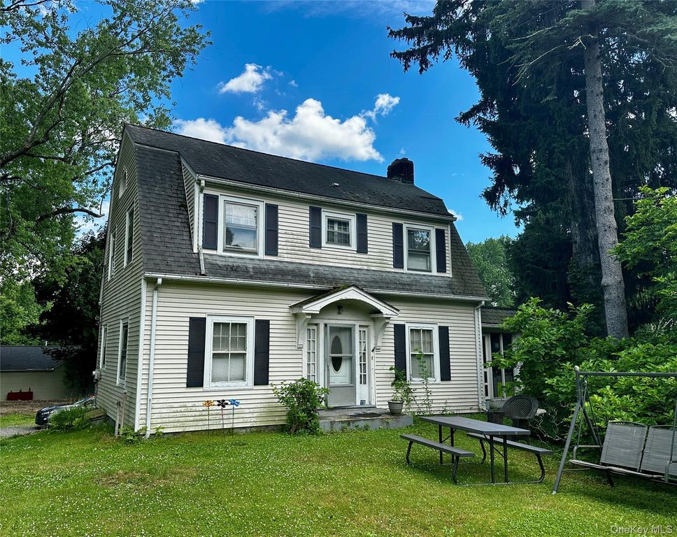 237 Windsor Highway, New Windsor, NY 12553