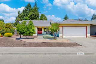 6941 Oak Leaf Dr, Santa Rosa, CA 95409