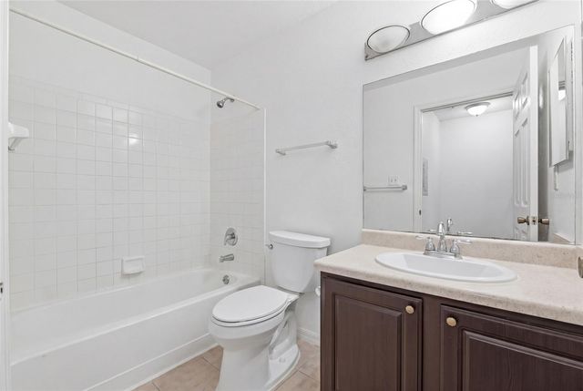 10265 GANDY BOULEVARD N 1806, St Petersburg, FL 33702