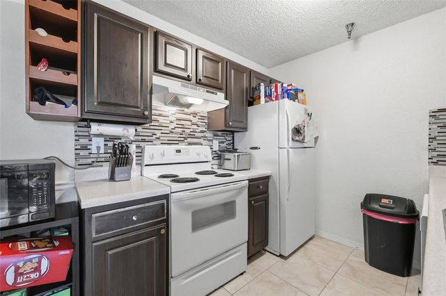 10265 GANDY BOULEVARD N 1806, St Petersburg, FL 33702