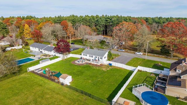 312 New Boston Rd, Fairhaven, MA 02719
