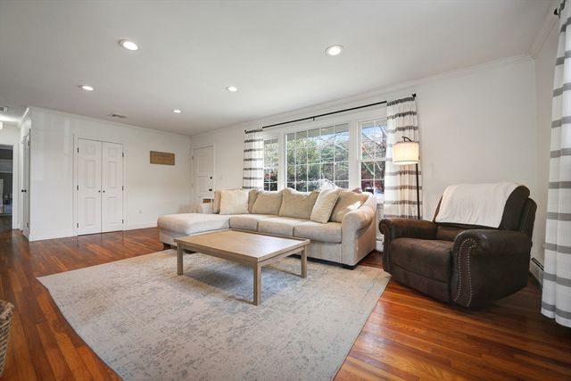 312 New Boston Rd, Fairhaven, MA 02719