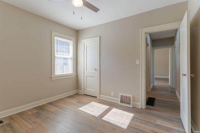 2520 S Weinbach Avenue, Evansville, IN 47714