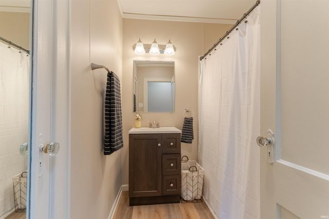 2520 S Weinbach Avenue, Evansville, IN 47714