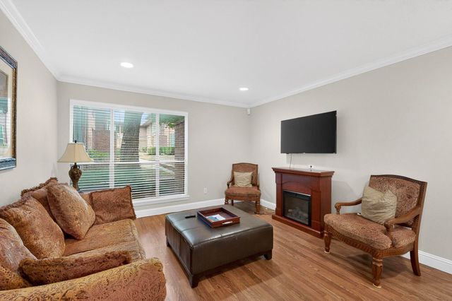 10534 Stone Canyon Road 111, Dallas, TX 75230