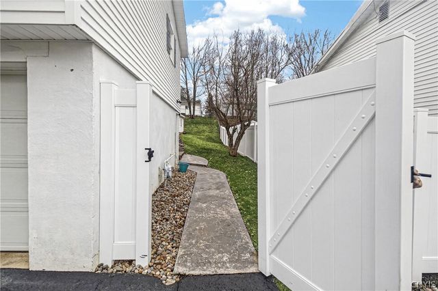 722 Locust Drive, Utica, NY 13502