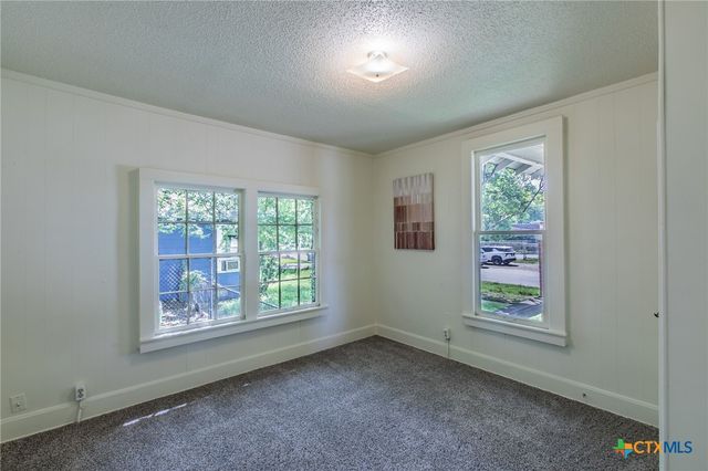 1303 S 15th Street, Temple, TX 76504