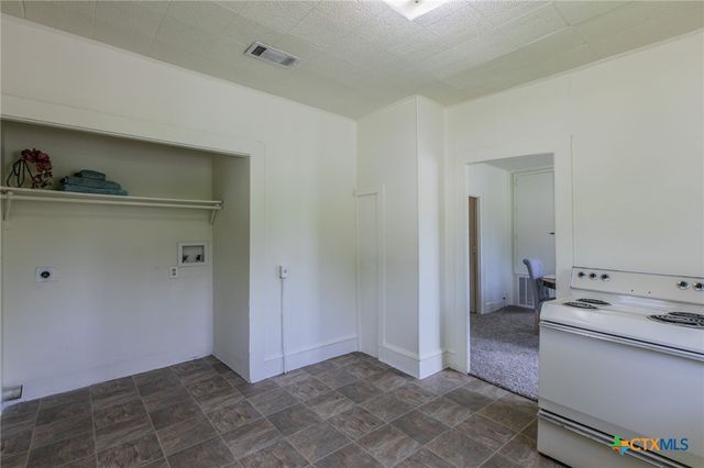 1303 S 15th Street, Temple, TX 76504